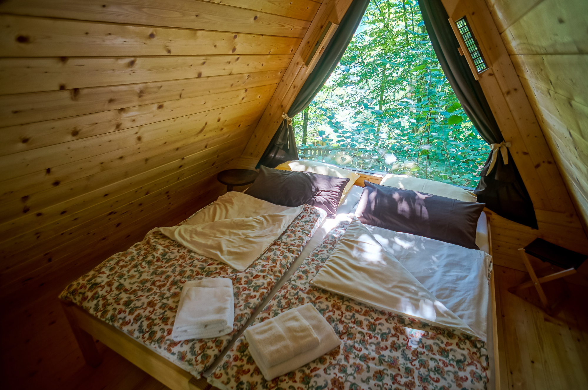 Preživljanje dopusta  je glamping slovenija očaral vso družino